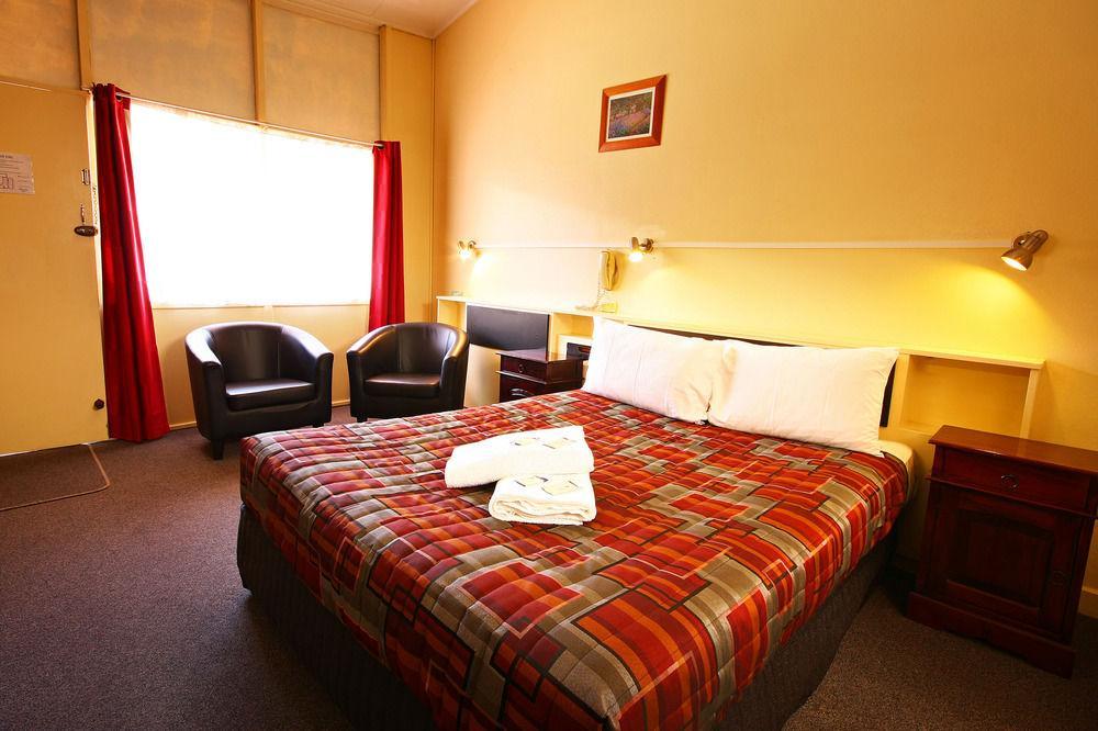 Downs Motel Toowoomba Extérieur photo