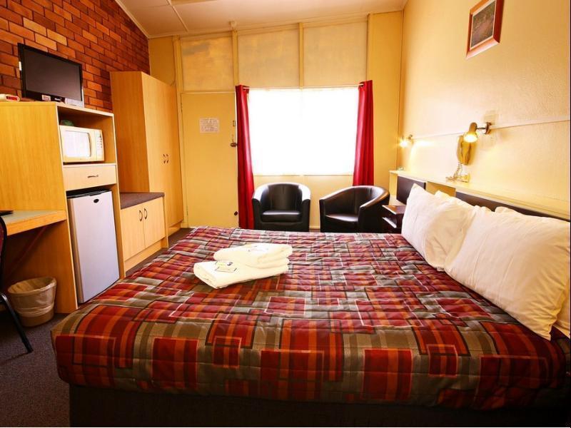 Downs Motel Toowoomba Extérieur photo