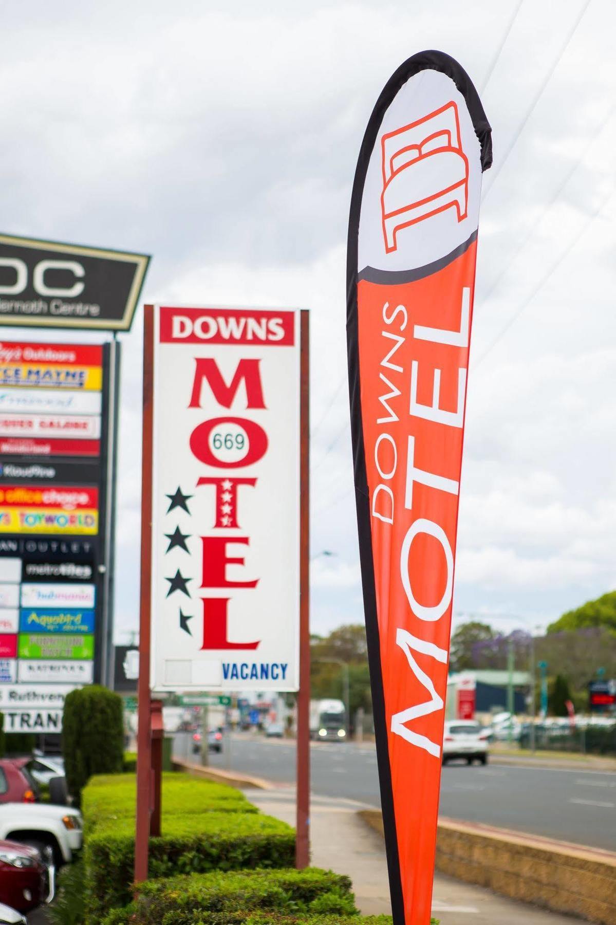 Downs Motel Toowoomba Extérieur photo