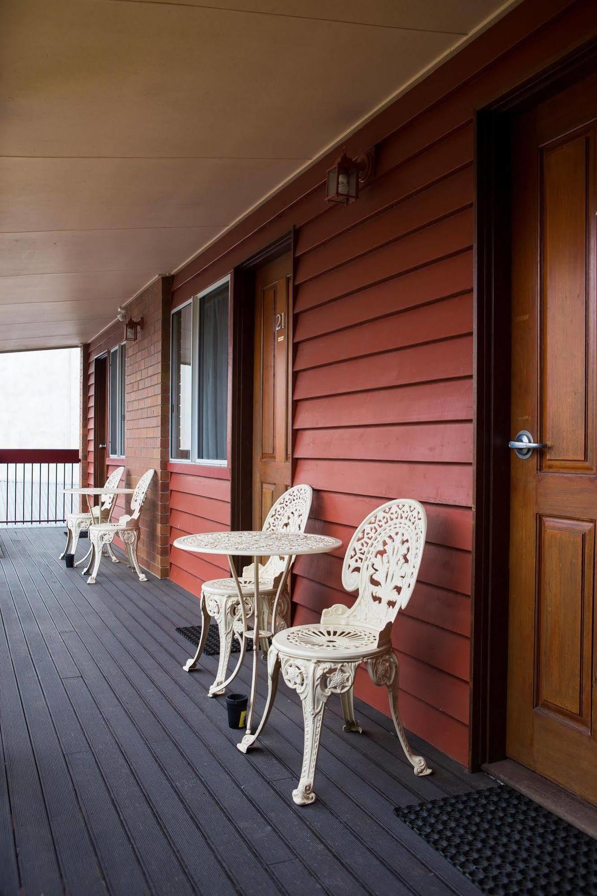Downs Motel Toowoomba Extérieur photo