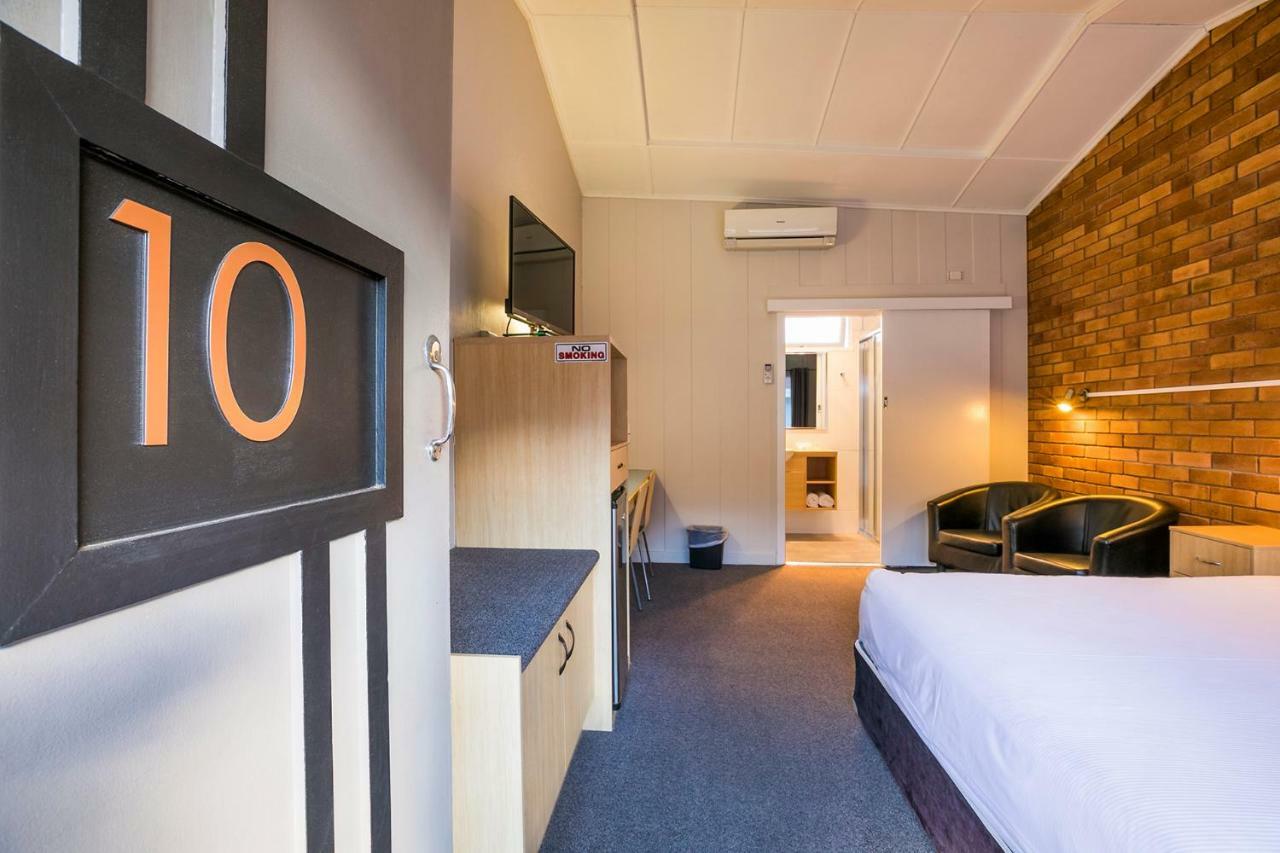 Downs Motel Toowoomba Extérieur photo