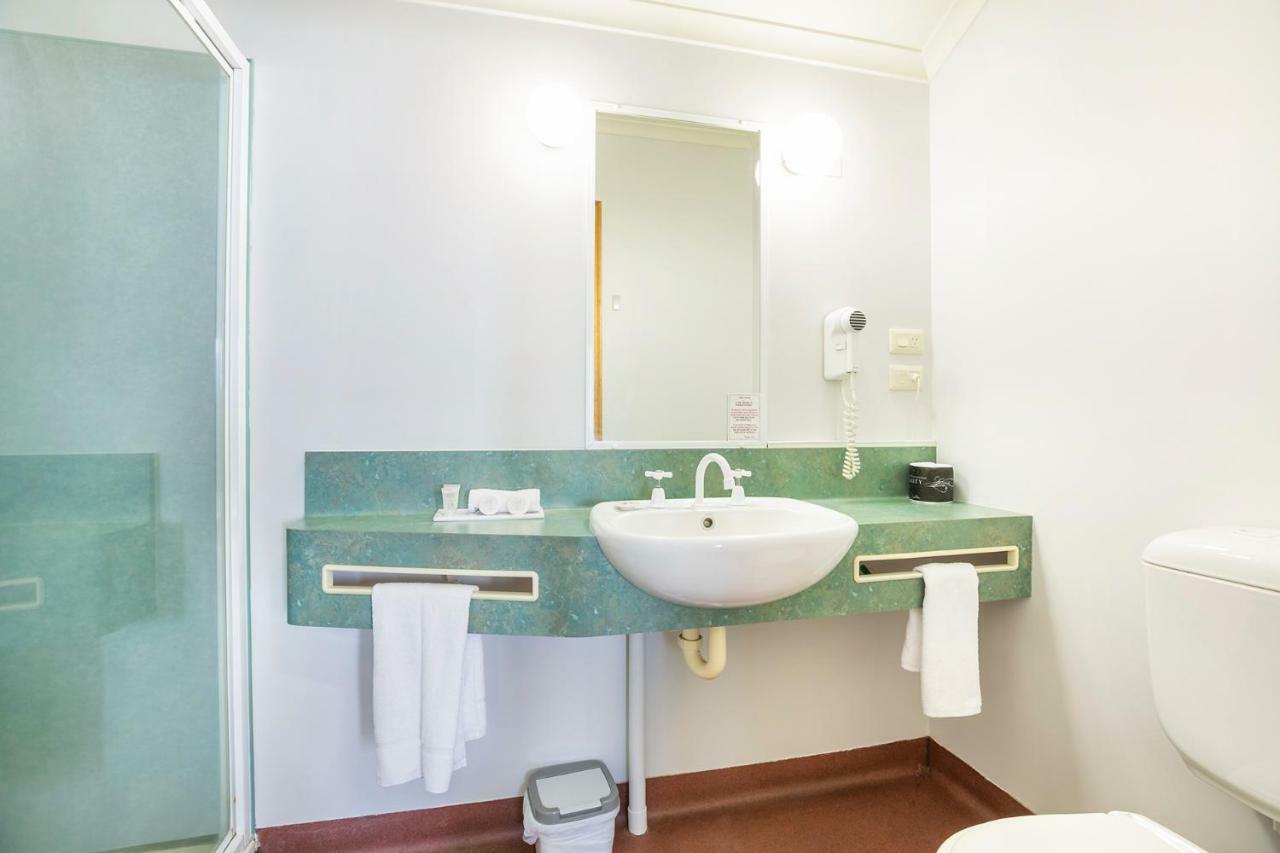 Downs Motel Toowoomba Extérieur photo